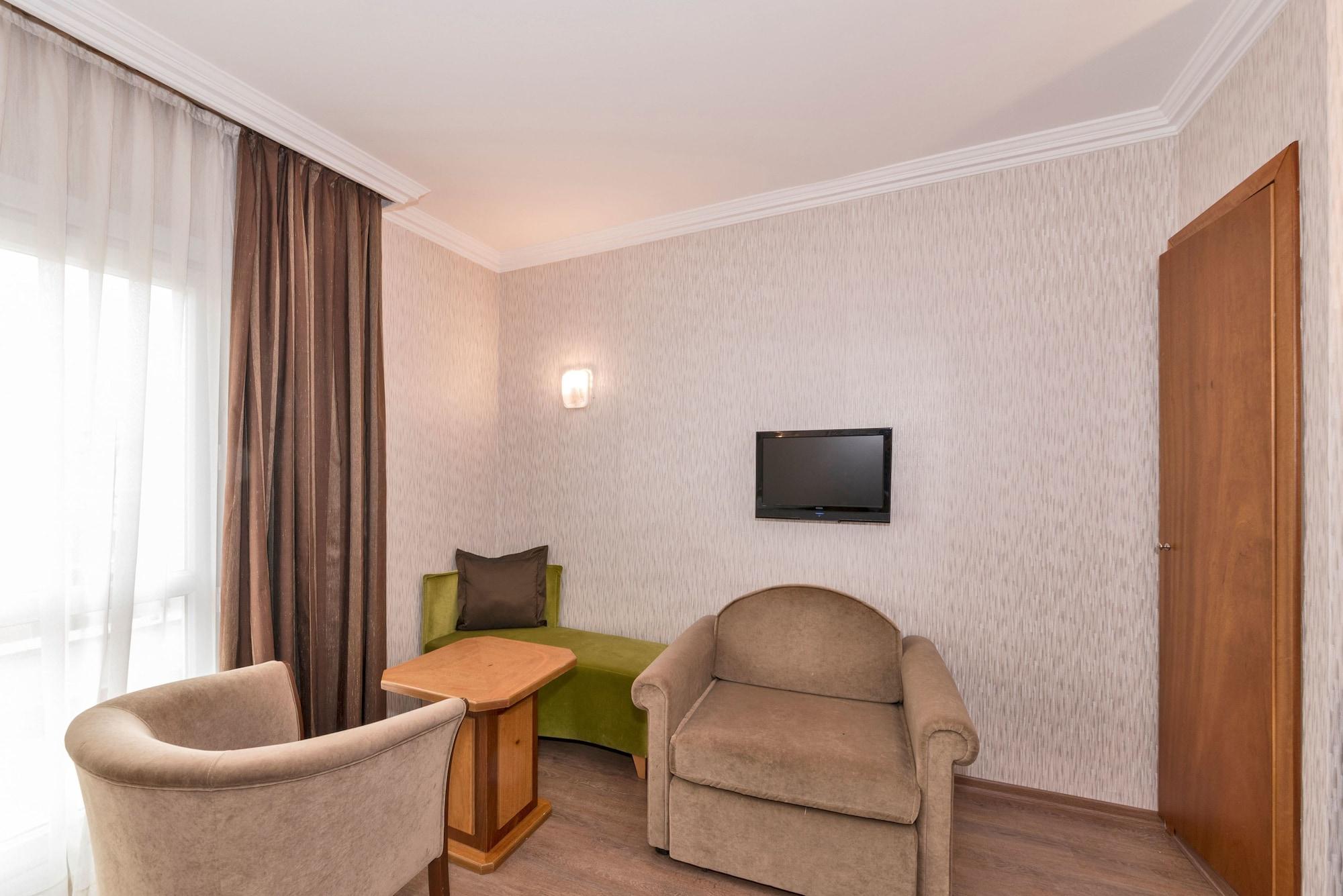 Отель Four Sides Taksim Lion Hotel&spa 4*